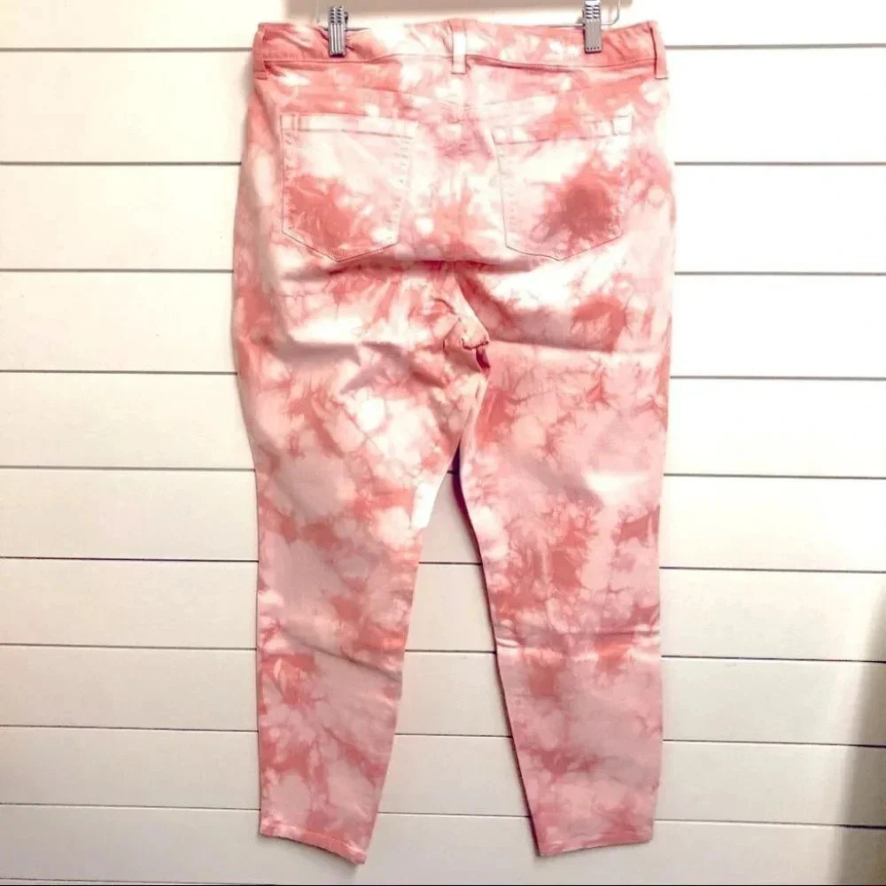 NWOT Style & Co Coral Essence Tie Dye Jeans - Picture 7 of 7